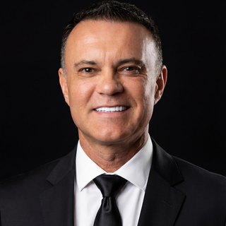 Melvis Hadžić, founder and CEO of ESCUR